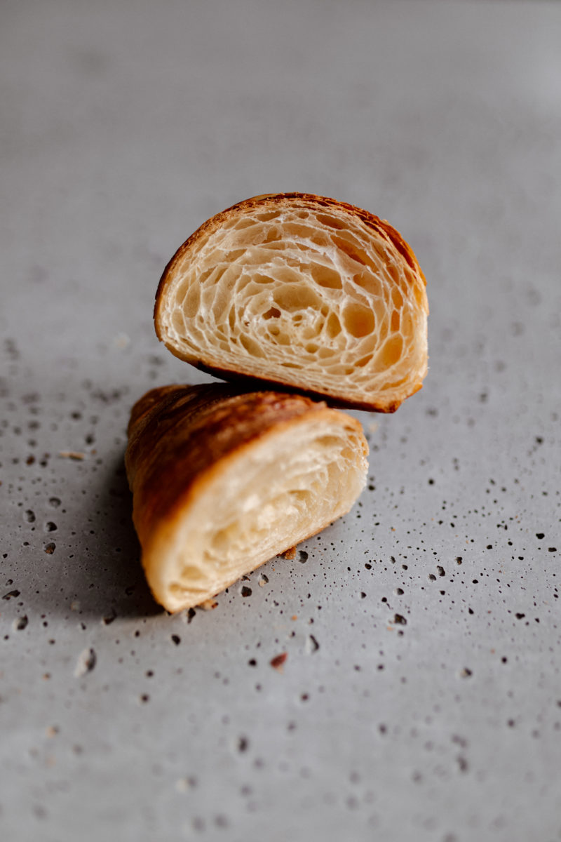 croissant maślany plon wrocław